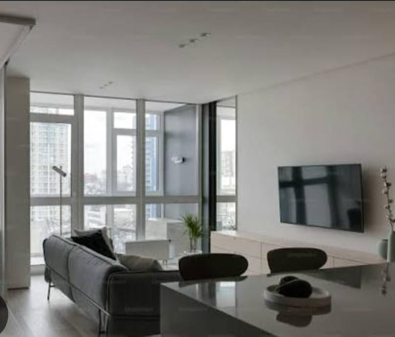 Recherche appartement rez chaussée ou maison Charleroi envir