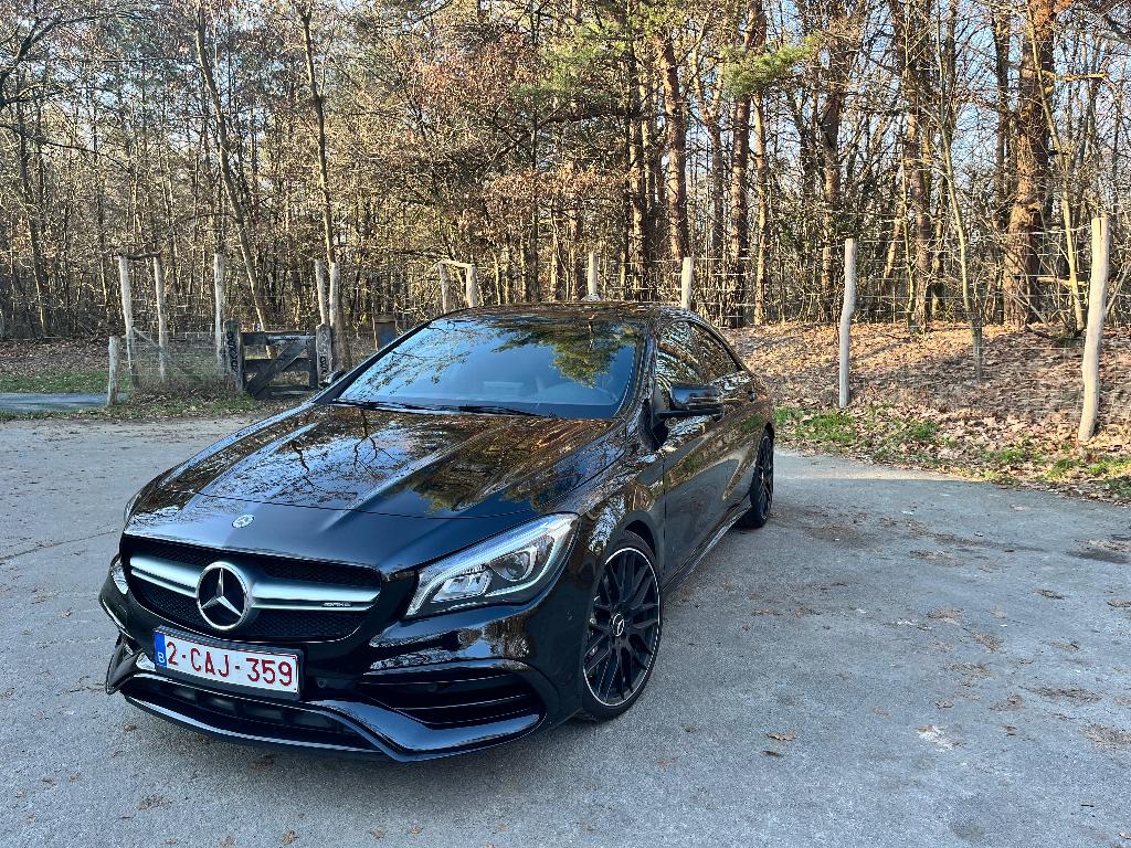 Mercedes-Benz CLA 45 AMG, Auto's, Mercedes-Benz, Automaat, CLA, 4 cilinders, Alcantara