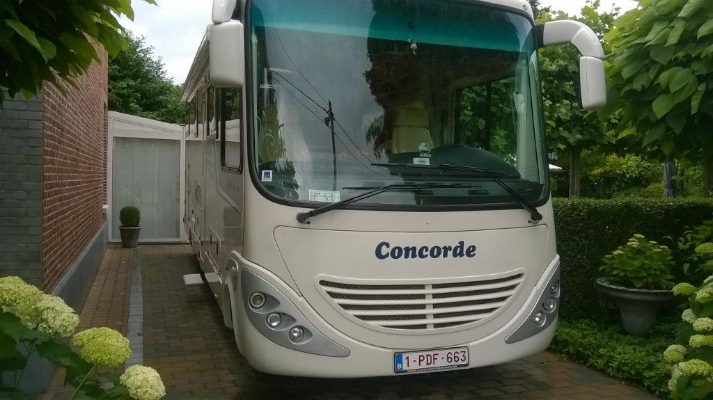 Motorhome Concorde Charisma II 850i  6/2006, Caravans en Kamperen, Mobilhomes, Chemisch toilet, Luifel, Vloeistofverwarming, Diesel