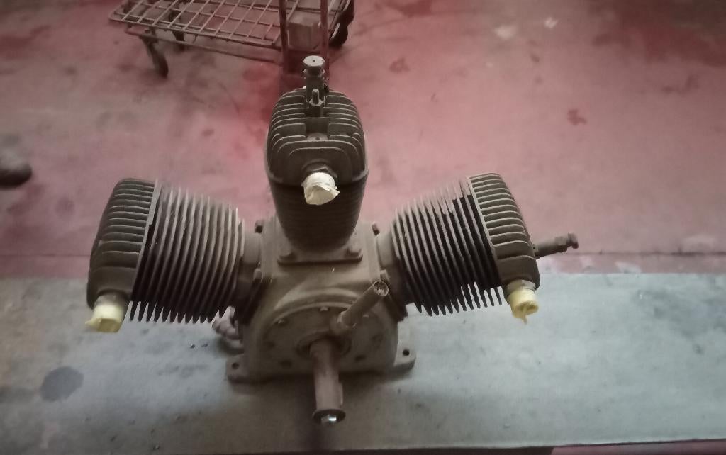 tète compresseur, Bricolage & Construction, Compresseurs, 400 à 800 litres/min, Enlèvement, 100 litres ou plus, Utilisé