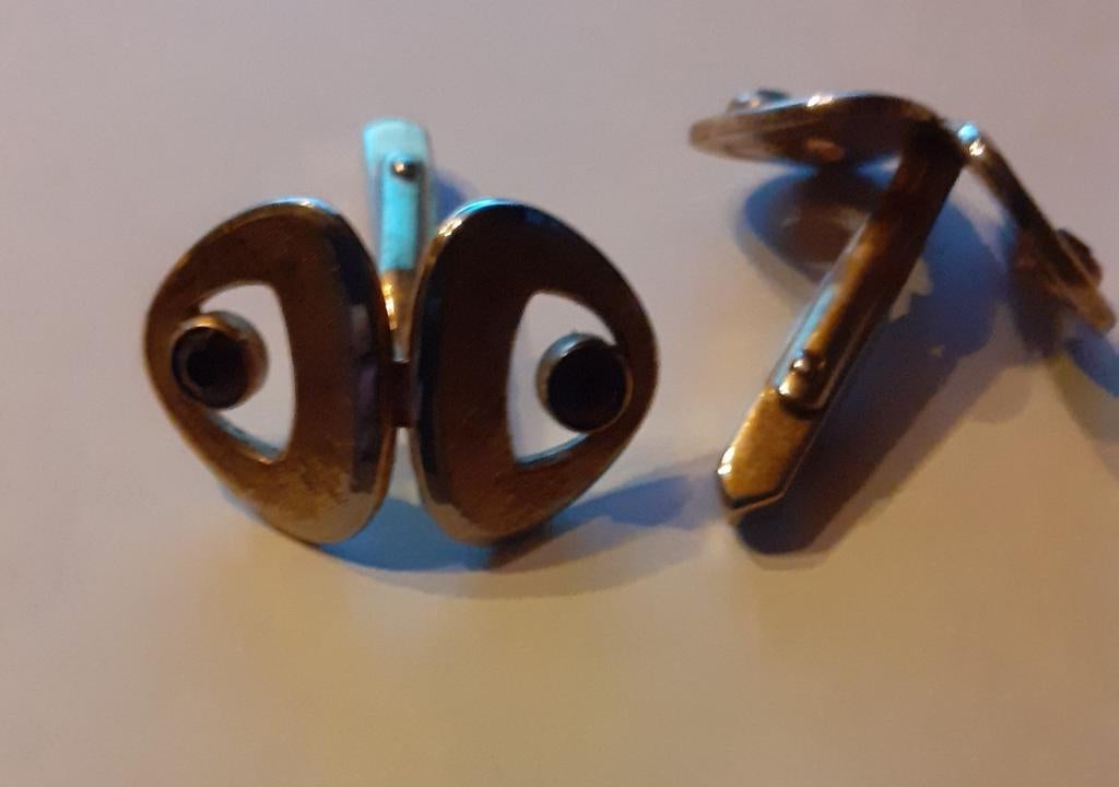 paire boutons de manchette doré avec pierre (x2014), Handtassen en Accessoires, Manchetknopen, Ophalen of Verzenden, Gebruikt