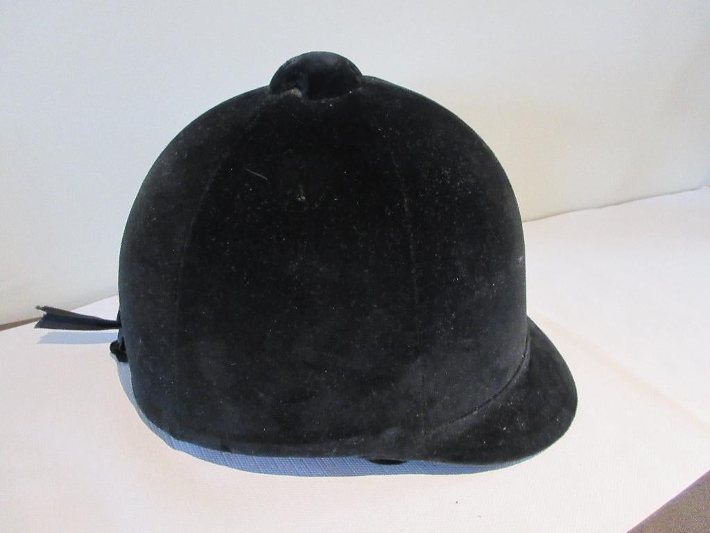 Casque d'équitation Tok ROYAL-CLUB No. 56 sport équitation, Animaux & Accessoires, Enlèvement