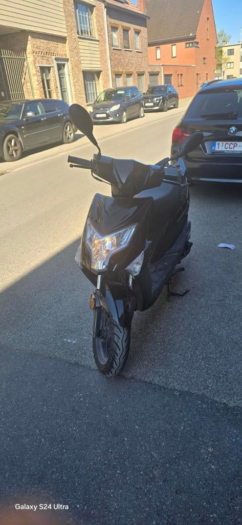 AGM Brash 50 (Klasse B) – Uitstekende staat – Slechts 2.899, Fietsen en Brommers, Scooters | Yamaha, Klasse B (45 km/u), Benzine