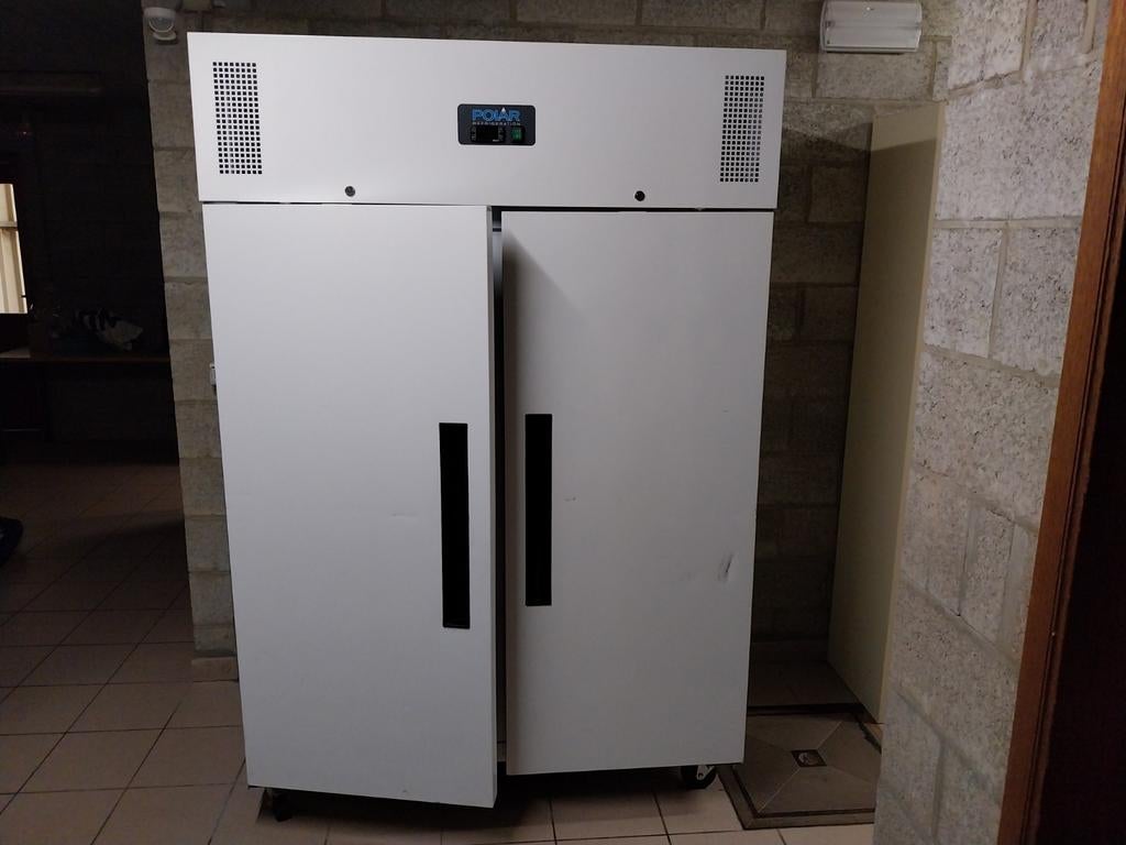 Frigo professionnel 1200 l, Enlèvement