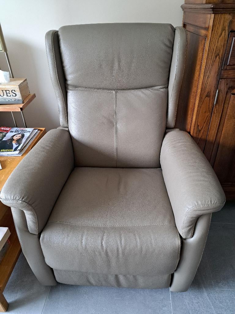 2 fauteuils en cuir, 75 à 100 cm, Comme neuf, Enlèvement, Cuir