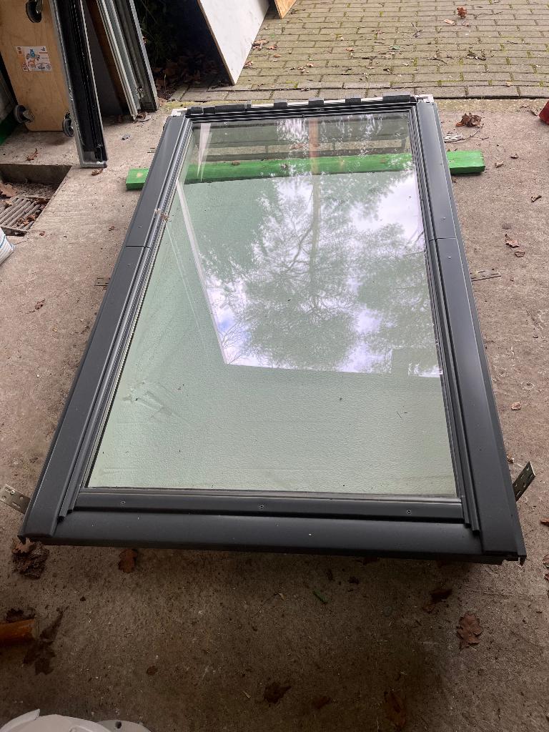 Velux GGL PK10, Double vitrage, Lucarne, 120 à 160 cm, Enlèvement