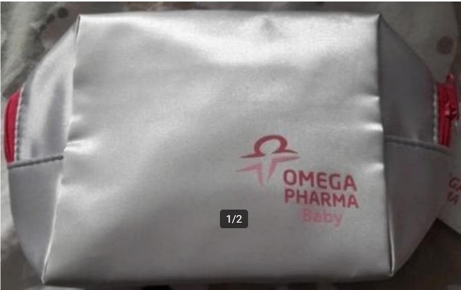 Omega Pharma Babyhoesje zilver/roze NIEUW, Handtassen en Accessoires, Toilettassen, Ophalen of Verzenden, Nieuw, Grijs, Jongen of Meisje