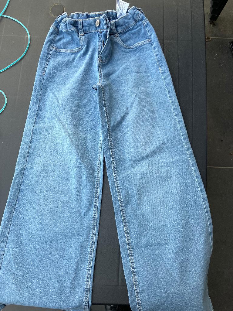 Jeans wide leg 140, Kinderen en Baby's, Kinderkleding | Maat 140, Broek, Gebruikt, C&A, Meisje