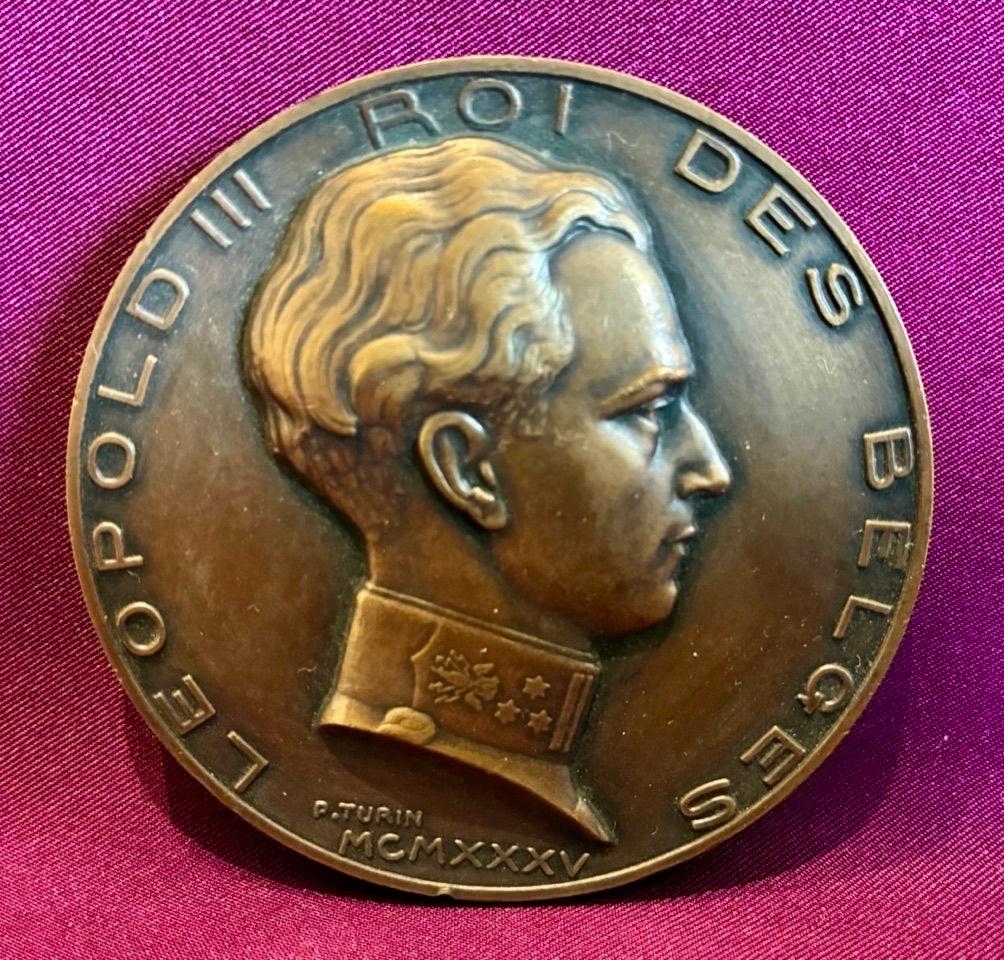 Medaille Koning Leopold III Koningin Astrid., Verzamelen, Ophalen of Verzenden, Zo goed als nieuw, Overige typen