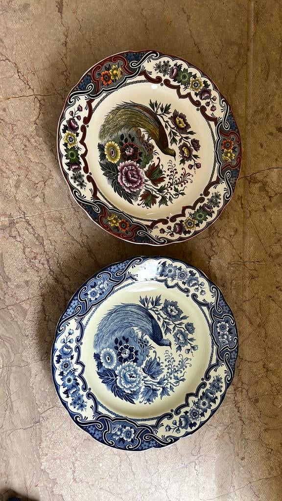 Keramisch deco-bord van Maastricht Delfts, Antiek en Kunst, Antiek | Wandborden en Tegels, Ophalen of Verzenden