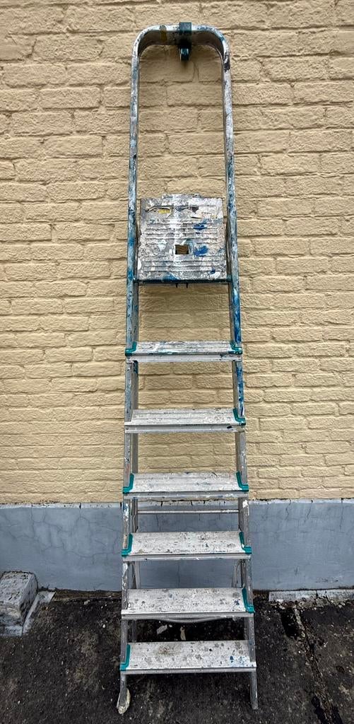 Échelle - Escabeau 7 marches, Bricolage & Construction, 2 à 4 mètres, Pliable ou rétractable/escamotable, Échelle, Enlèvement