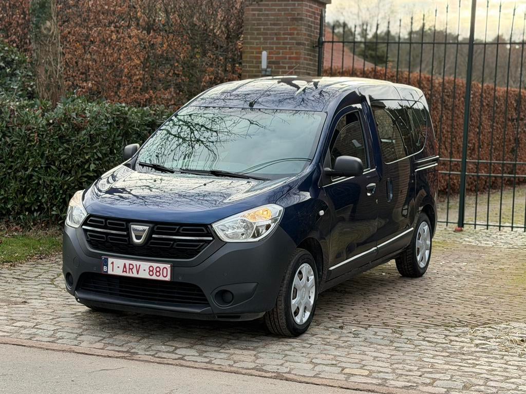 Dacia dokker 2018 1.6 benzine 148.000km 5person, Auto's, Dacia, Euro 6, Bedrijf, Dokker, Te koop