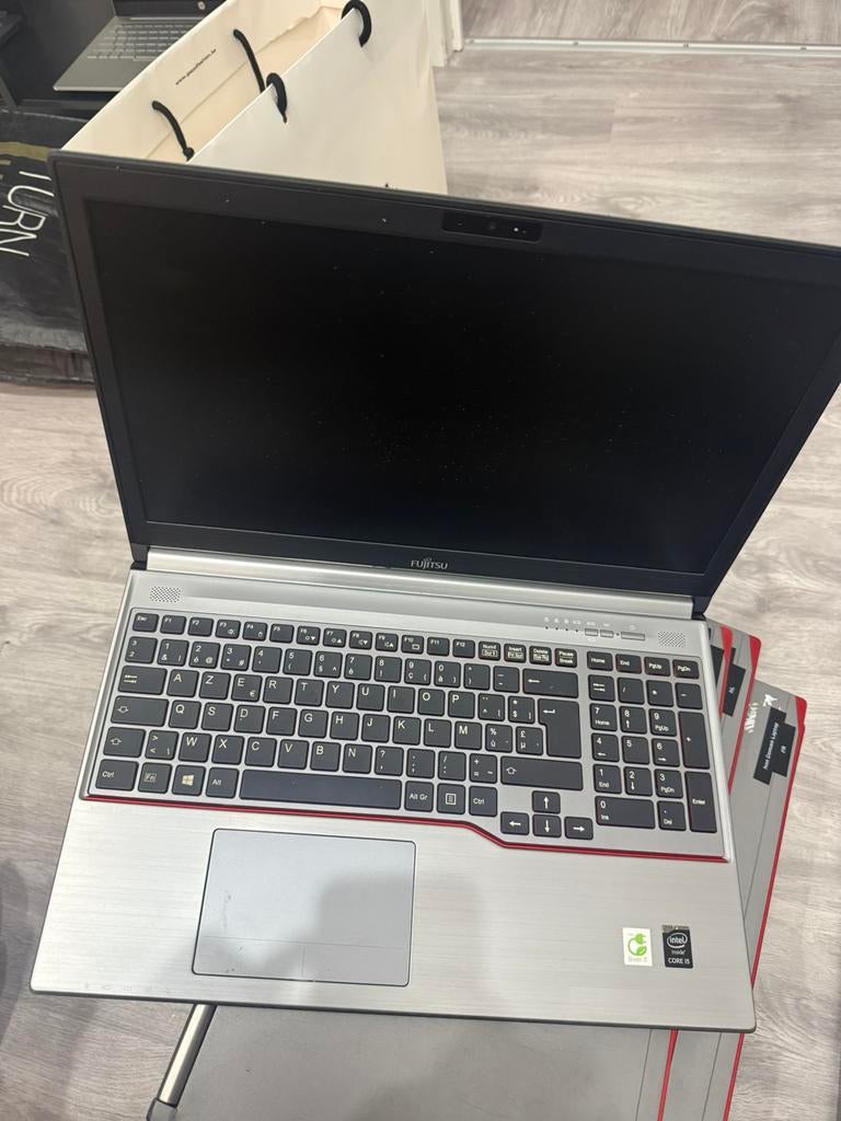 Fujitsu laptop voor onderdelen, Enlèvement, Comme neuf