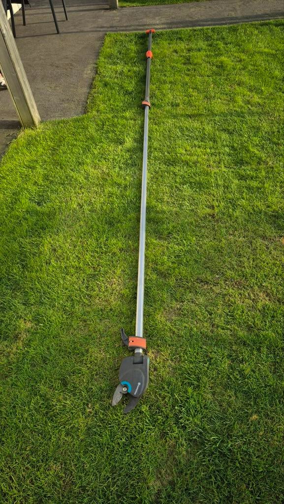 Takkenschaar gardena., Ophalen