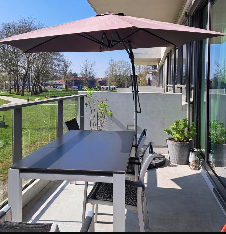 Parasol 3m met voet, Ophalen, Gebruikt, 2 tot 3 meter, Zweefparasol