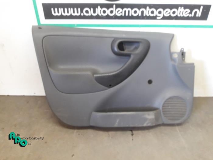 Portierbekleding 2Deurs links van een Opel Combo, Gebruikt, -, -, Opel