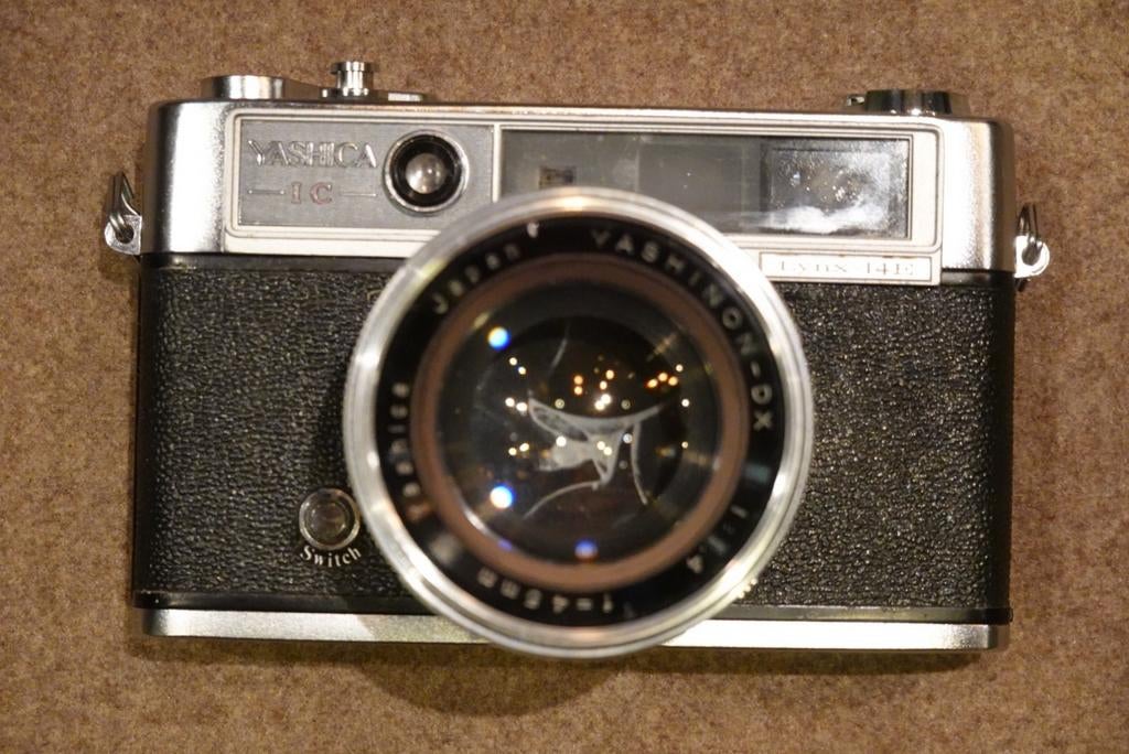 Yashica lynx 14e appareil photo argentique compact, TV, Hi-fi & Vidéo, Appareils photo analogiques, Compact