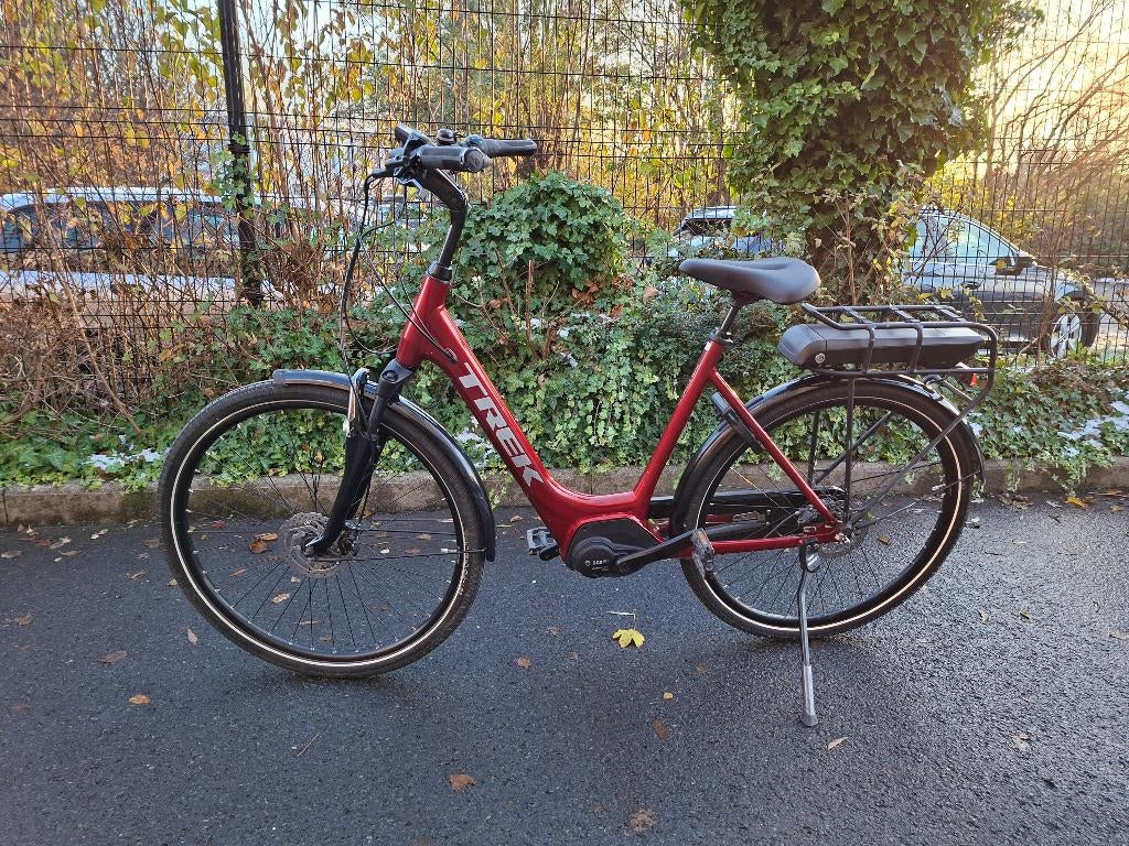 Trek District+ 4 Lowstep - 500 Wh - GRAND - 2022, TREK, Enlèvement, Vitesses, Mca.bike.kortrijk@gmail.com