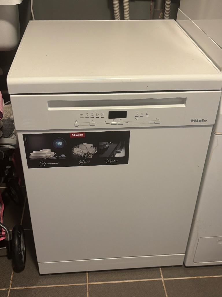 AFWASMACHINE MIELE G5310 SC BW, Ophalen, Zo goed als nieuw, Vrijstaand, Eco programma