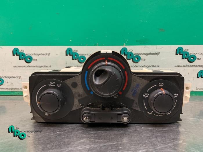 Panneau de commandes chauffage d'un Renault Scenic (Scenic 0, Autos : Pièces & Accessoires, Tableau de bord & Interrupteurs, Renault