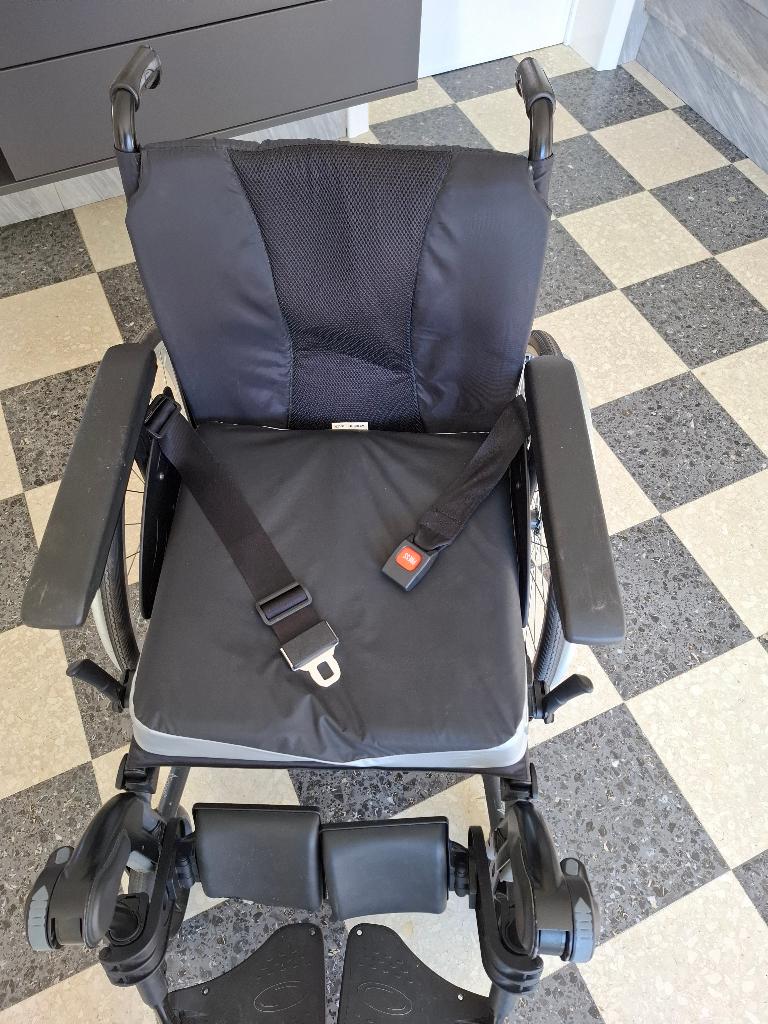 INVACARE rolstoel, Diversen, Ophalen, Inklapbaar, Gebruikt, Handbewogen rolstoel