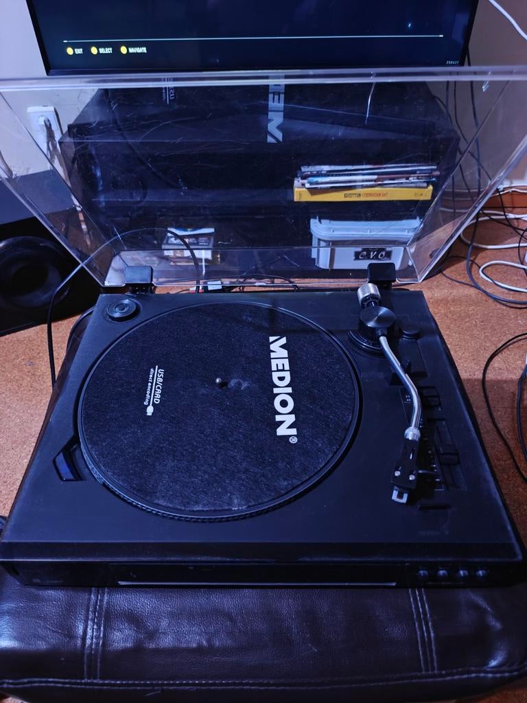 Medion platenspeler, Ophalen of Verzenden, Gebruikt, Platenspeler, Overige merken