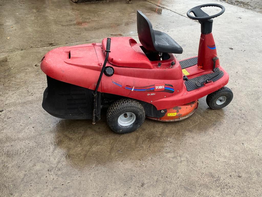Toro zitmaaier met werk aan., Tuin en Terras, Ophalen, Gebruikt, Opvangzak, 90 tot 120 cm