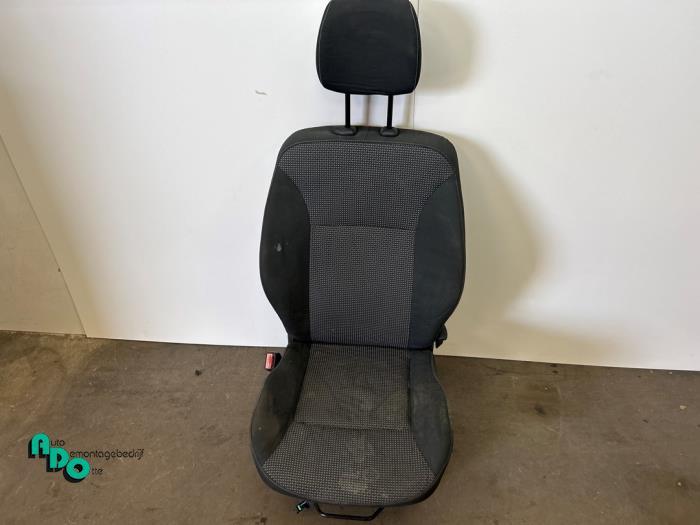 Siège droit d'un Mercedes Citan (Citan 12-), 3 mois de garantie, Utilisé, -, -