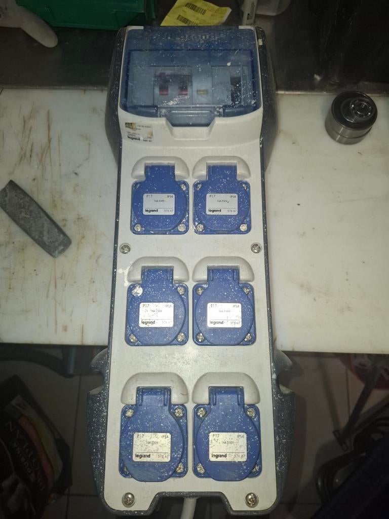 Coffret de chantier transportable Legrand, Bricolage & Construction, Enlèvement