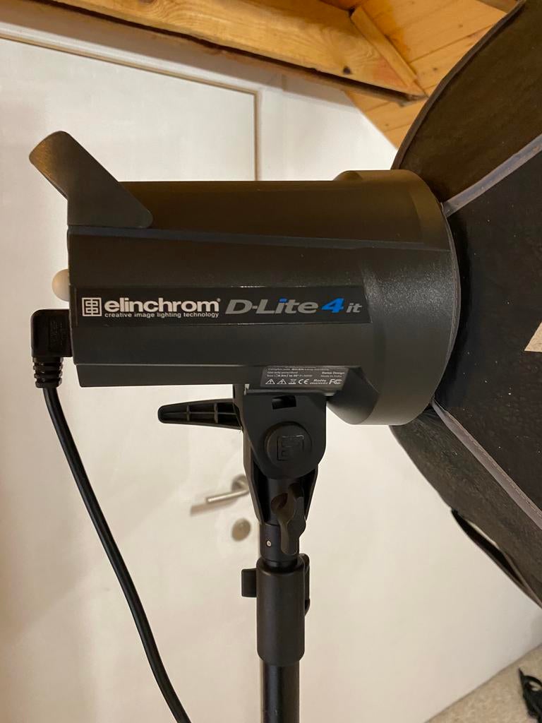 Elinchrom D-lite 4 it met softbox en statief, Ophalen, Gebruikt, Lamp of Flitsset