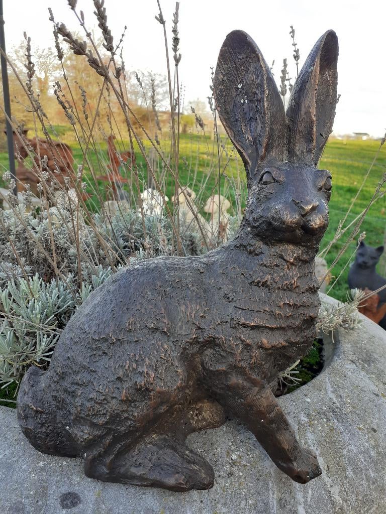 BRONZE ANIMALIER (Le lièvre assis ), Enlèvement ou Envoi, Bronze