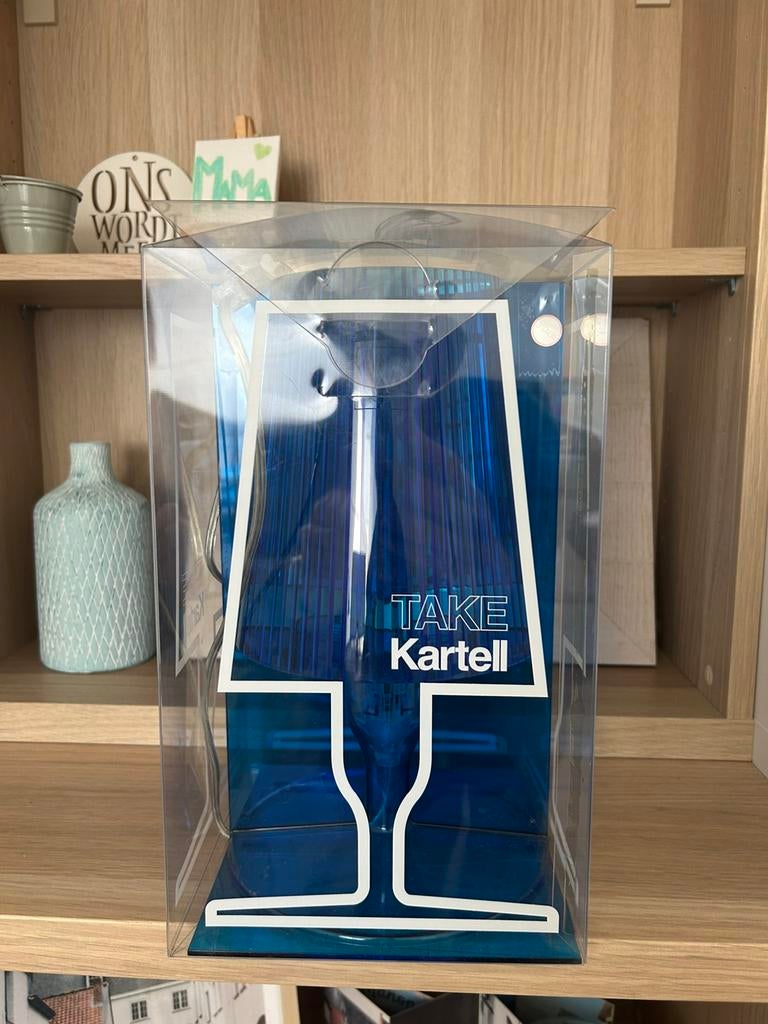 Blauwe lamp Kartell, Huis en Inrichting, Ophalen, Zo goed als nieuw