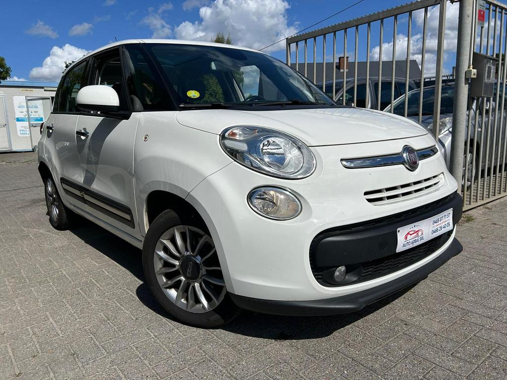 Fiat 500L 500L 1.3 Multijet Lounge, Euro 5, Stof, Zwart, 4 cilinders
