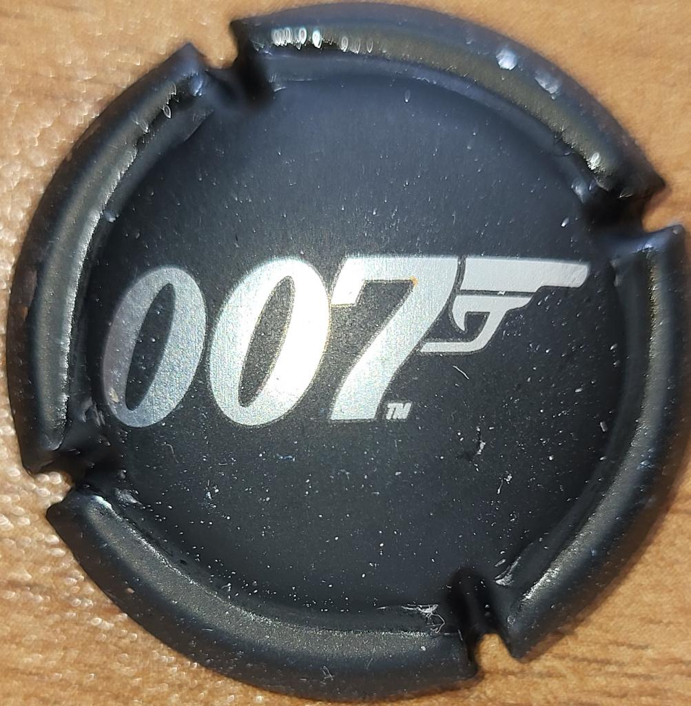 Capsule Champagne BOLLINGER noir&argent nr.57d ** EX.RARE **, Verzamelen, Wijnen, Ophalen of Verzenden, Zo goed als nieuw, Frankrijk