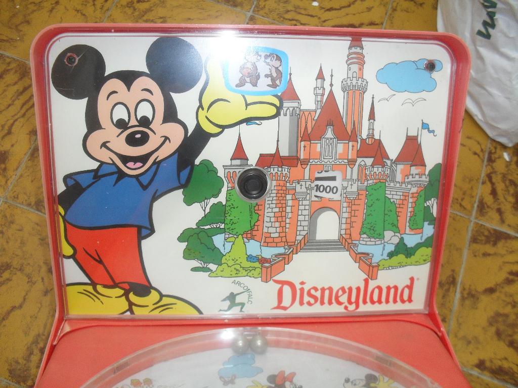 Ancien jouet de table Flipper Disney a réparer (voir photo), Enlèvement