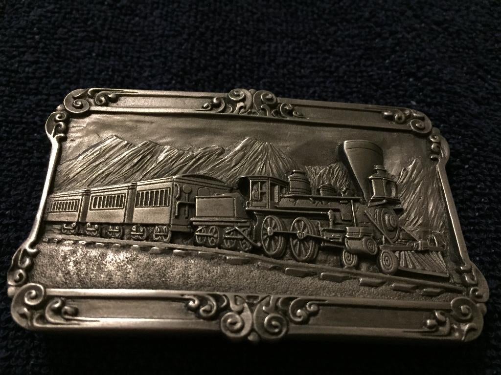 boucles de ceinture motif "train", Hobby & Loisirs créatifs, Trains miniatures | HO, Utilisé, Locomotive, Enlèvement