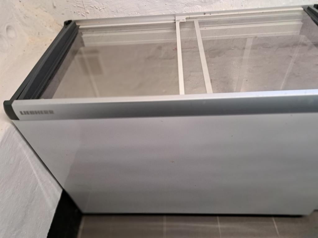 Diepvries Liebherr, Ophalen