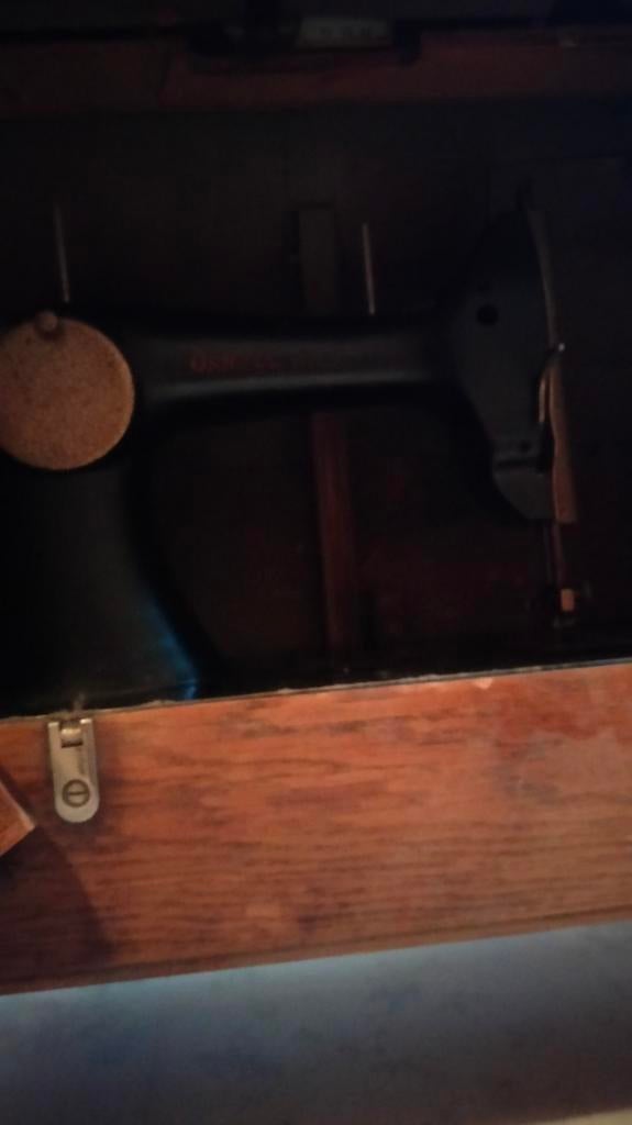 Machine à coudre Original Wilson, Antiquités & Art, Antiquités | Machines à coudre