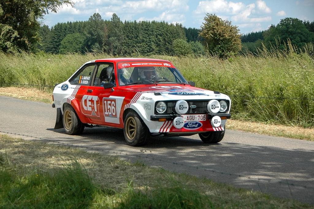 Ford Escort MKII groupe 2 - rally car, Autos, Ford, Particulier, Escort, Essence, Coupé, 2 portes, Boîte manuelle, Rouge, Noir