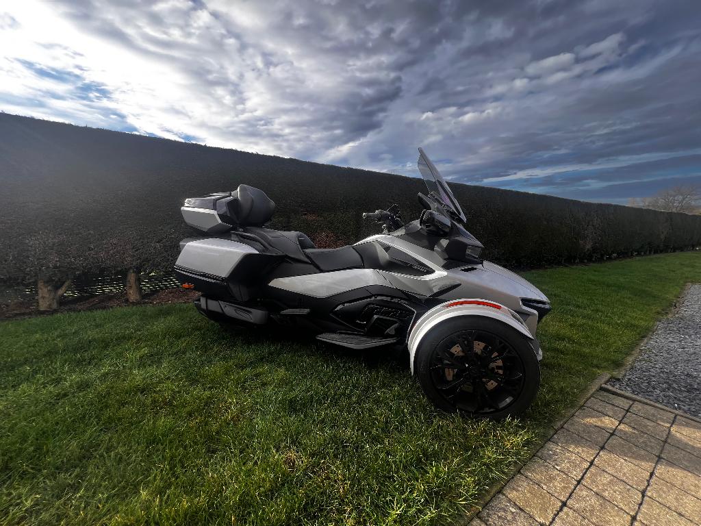 Canam Spyder, Motos, Plus de 35 kW, 3 cylindres, 1330 cm³