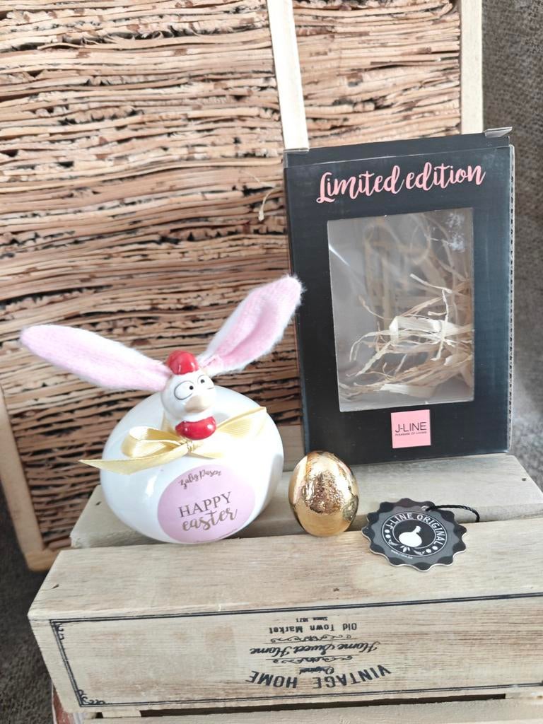 J Line - Petite Poule Céramique Lapin Pâques avec petit œuf, Maison & Meubles, Accessoires pour la Maison | Autre, Neuf, Enlèvement ou Envoi