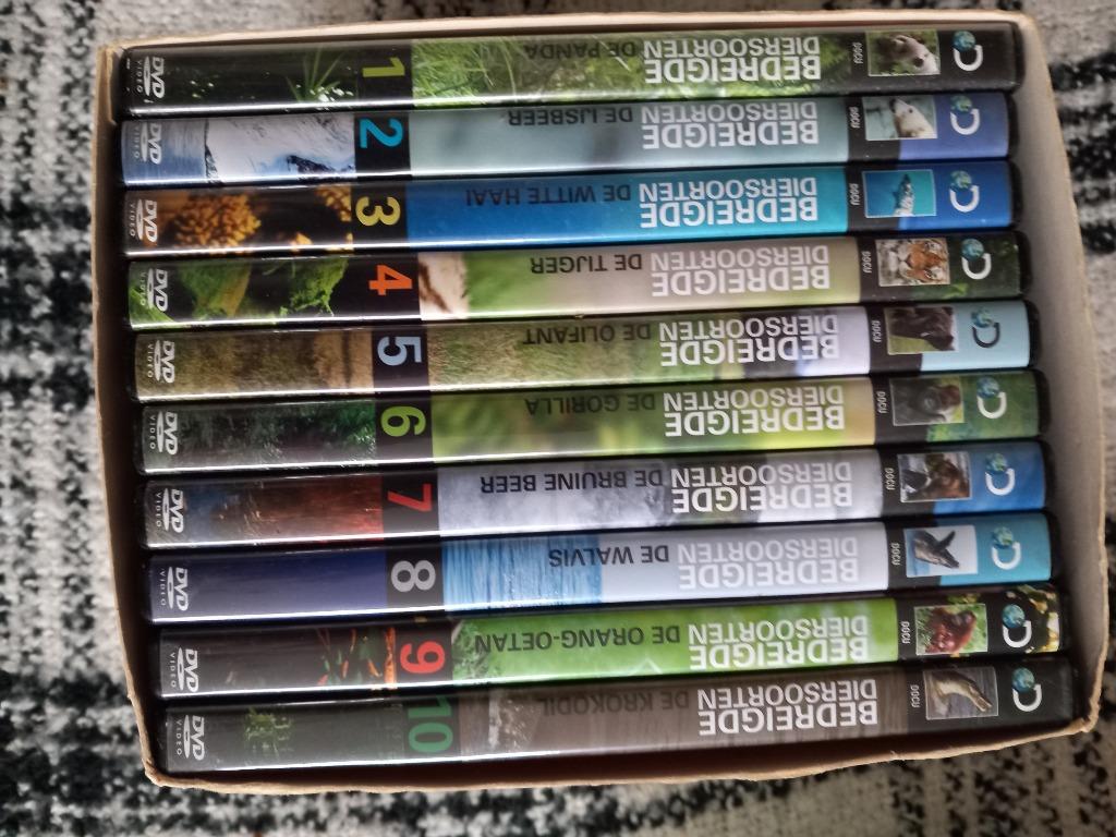 Série de DVD sur les espèces menacées, Enlèvement, Comme neuf, Nature, Coffret