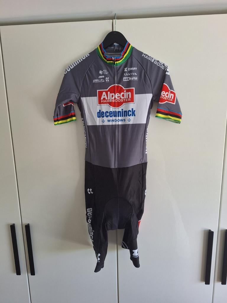 Snelpak Mathieu van der Poel Alpecin Deceuninck Canyon Zwift, Ophalen, Zo goed als nieuw