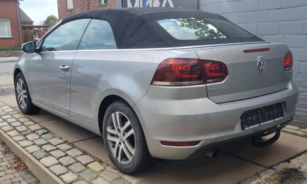 VW Golf 6 cabrio 1.6 TDI Bleumotion, Auto's, Volkswagen, Voorwielaandrijving, Stof, 4 cilinders, Cabriolet