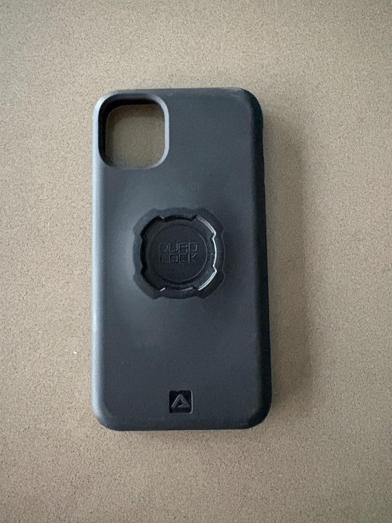 Quad Lock case IPhone 11, Ophalen, Gebruikt, IPhone 11, Hoesje of Tasje