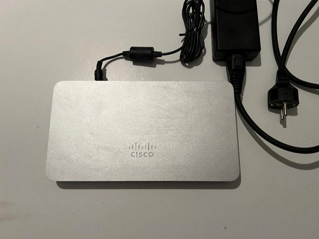 Cisco Meraki MX67 Firewall switch, Ophalen of Verzenden, Zo goed als nieuw