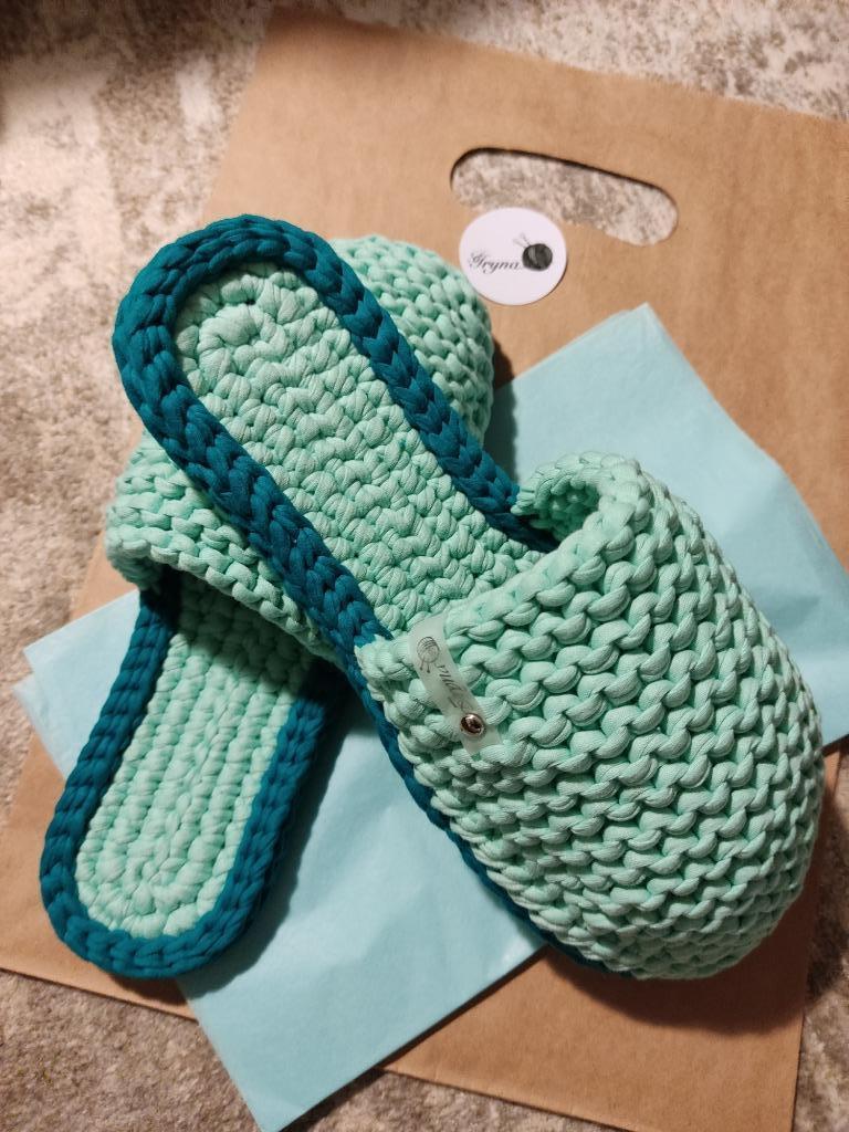 Chaussons faits à la main., Vêtements | Femmes, Chaussures, Neuf, Pantoufles, Vert, Enlèvement ou Envoi