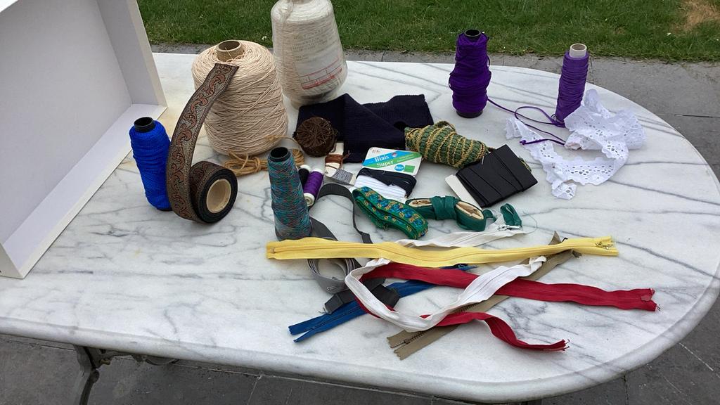 Naaigerief, Hobby en Vrije tijd, Naaien en Fournituren, Ophalen of Verzenden, Zo goed als nieuw