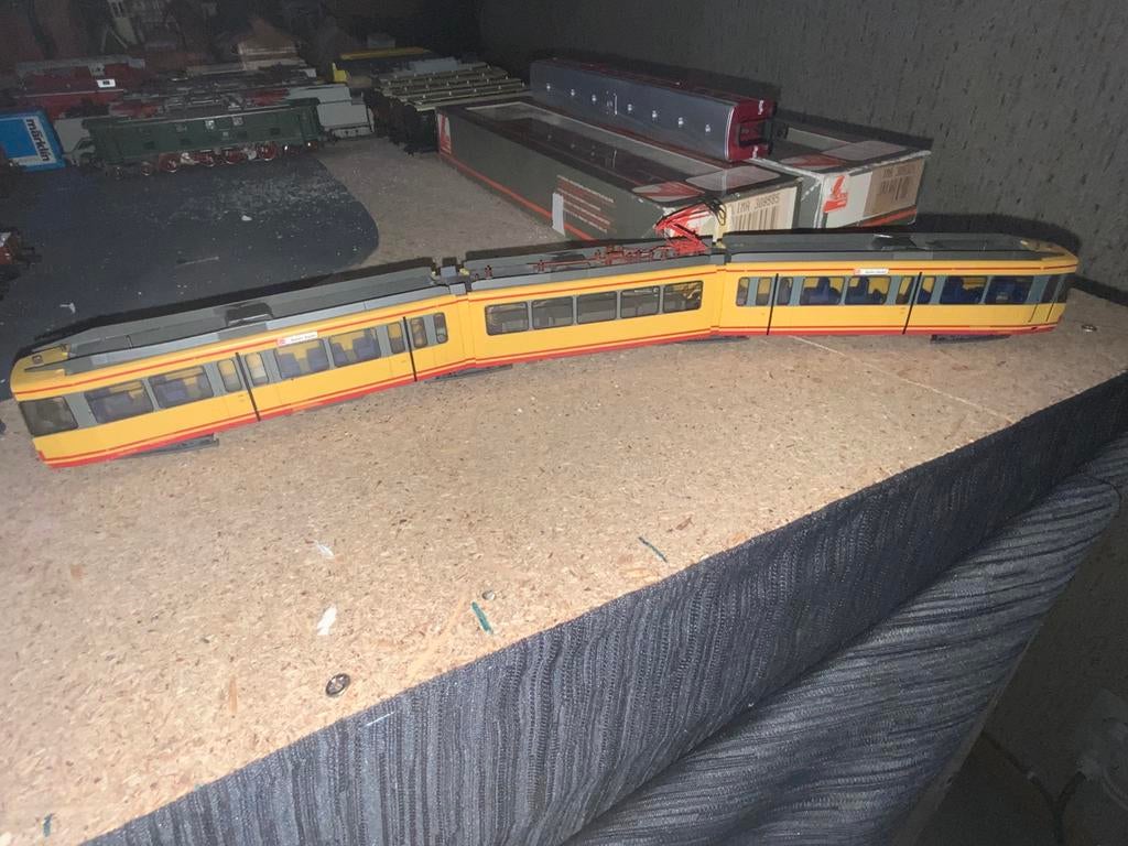 AUTOMOTRICE DE TRAMWAY ARTICULEE ROCO 43170 NUMÉRIQUE, Hobby & Loisirs créatifs, Trains miniatures | HO, Enlèvement ou Envoi, Comme neuf