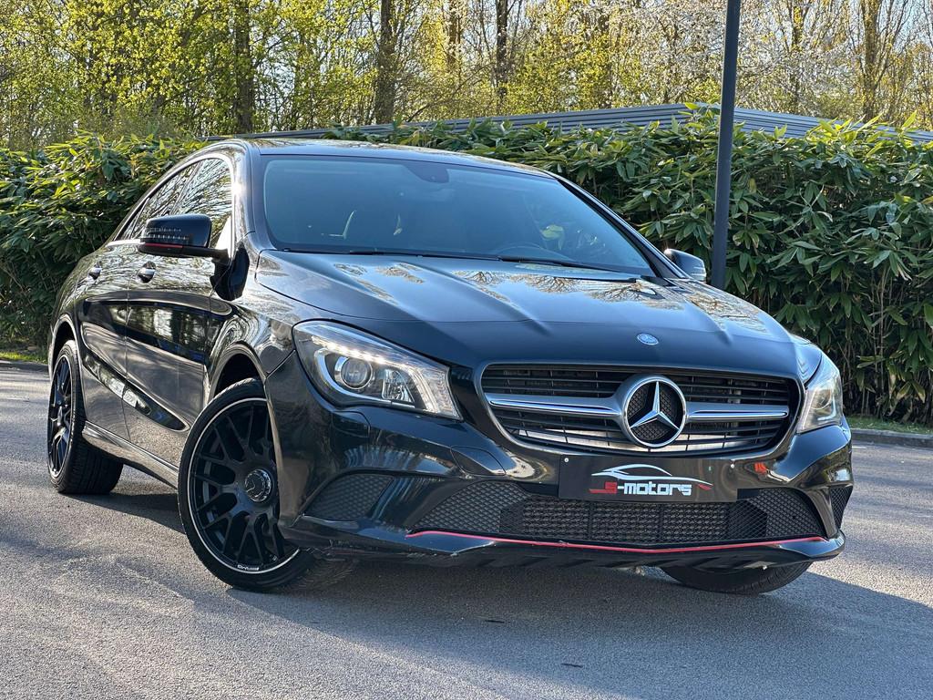 Mercedes-Benz CLA-Klasse 180 • AUTOMATIQUE • AIRCO • C, Autos, CLA, Achat, Entreprise, Noir